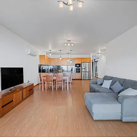 Vakantiehuis Calheta Paradise - Free Parking & Views
