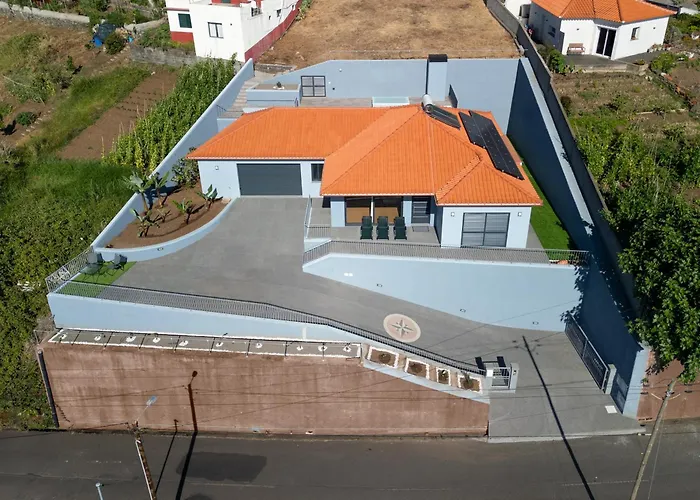 別荘 Calheta Paradise - Free Parking & Views