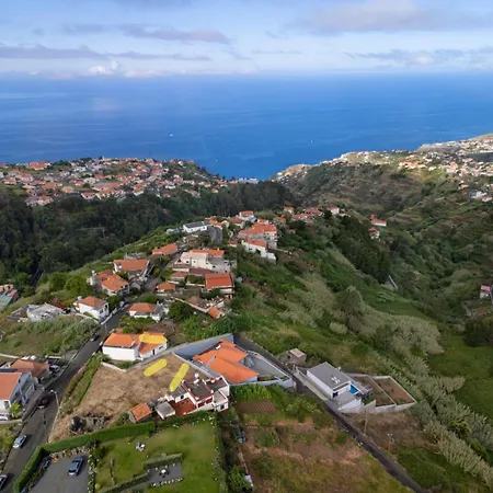 Calheta Paradise - Free Parking & Views