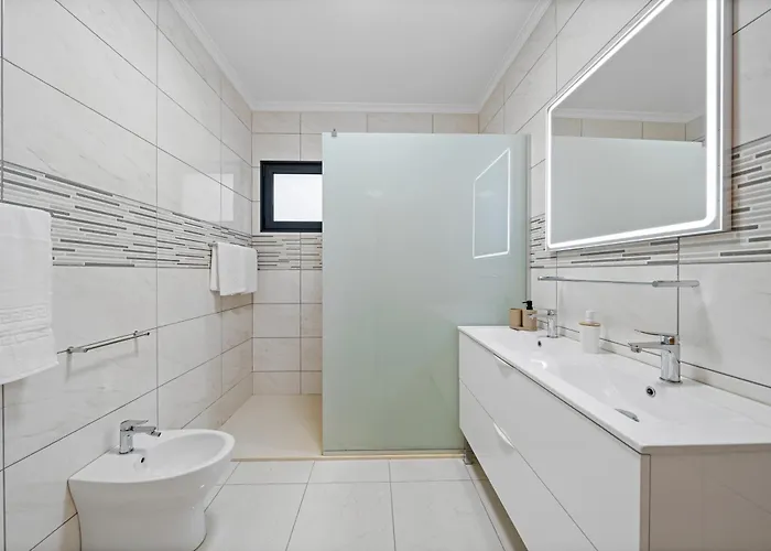 Calheta Paradise - Free Parking & Views Dom wakacyjny